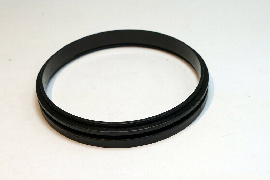 72mm Ring for lens maybe for Lindahl bellows 72mm male to female threads plastic