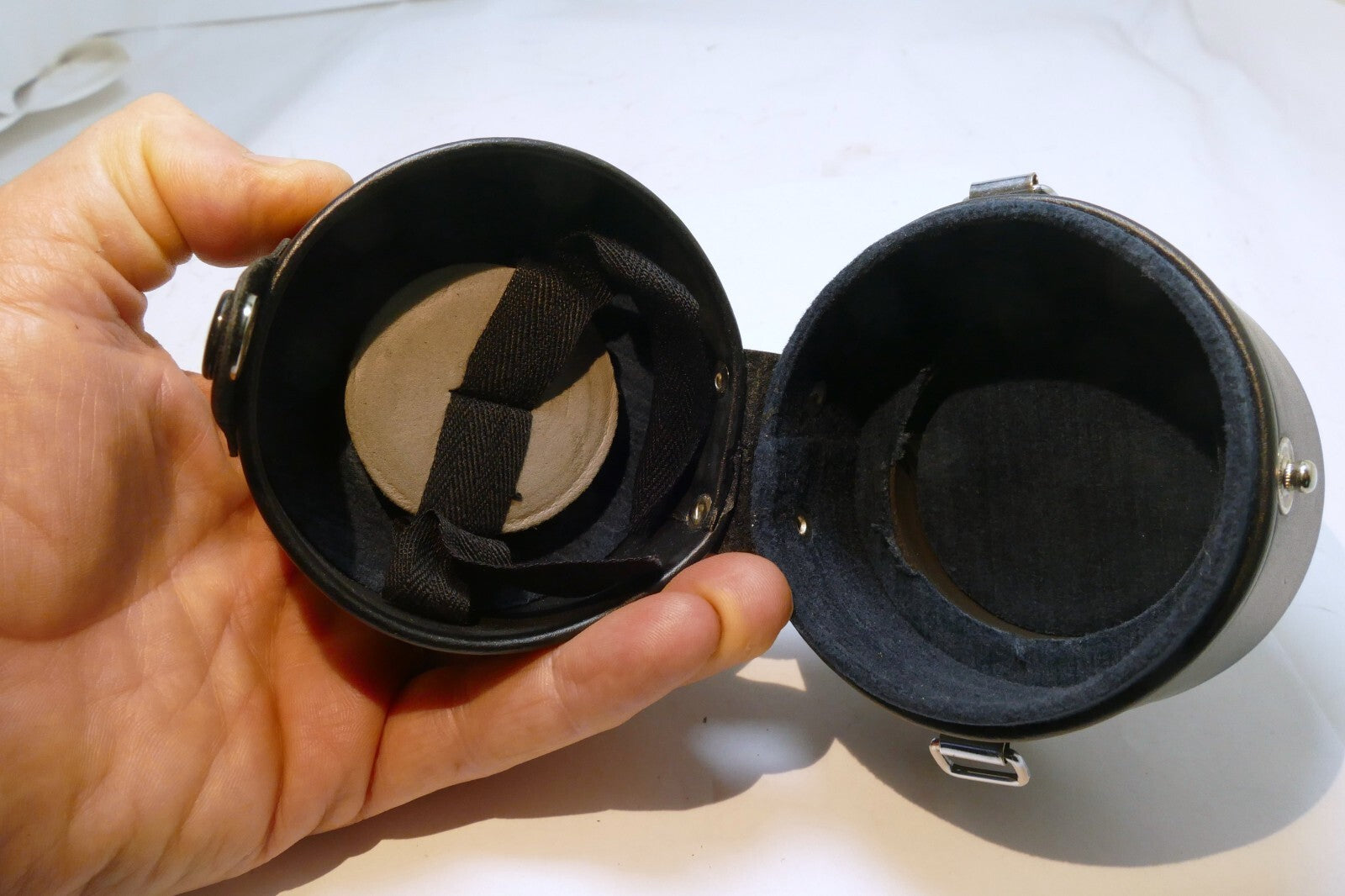 Olympus Hard Lens Case for OM 28mm f2.8 f3.5 genuine OEM fits 50mm f1.4 Zuiko OM