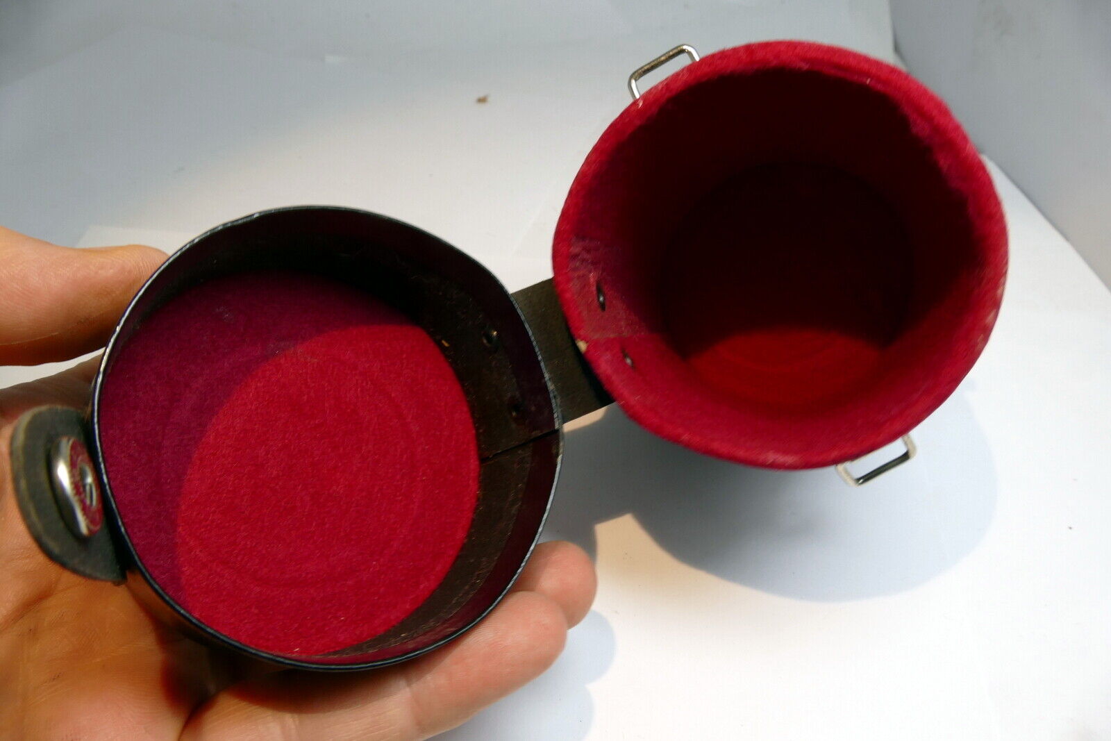 Hard Case for 135mm f2.8 lens antique Vivitar  FD