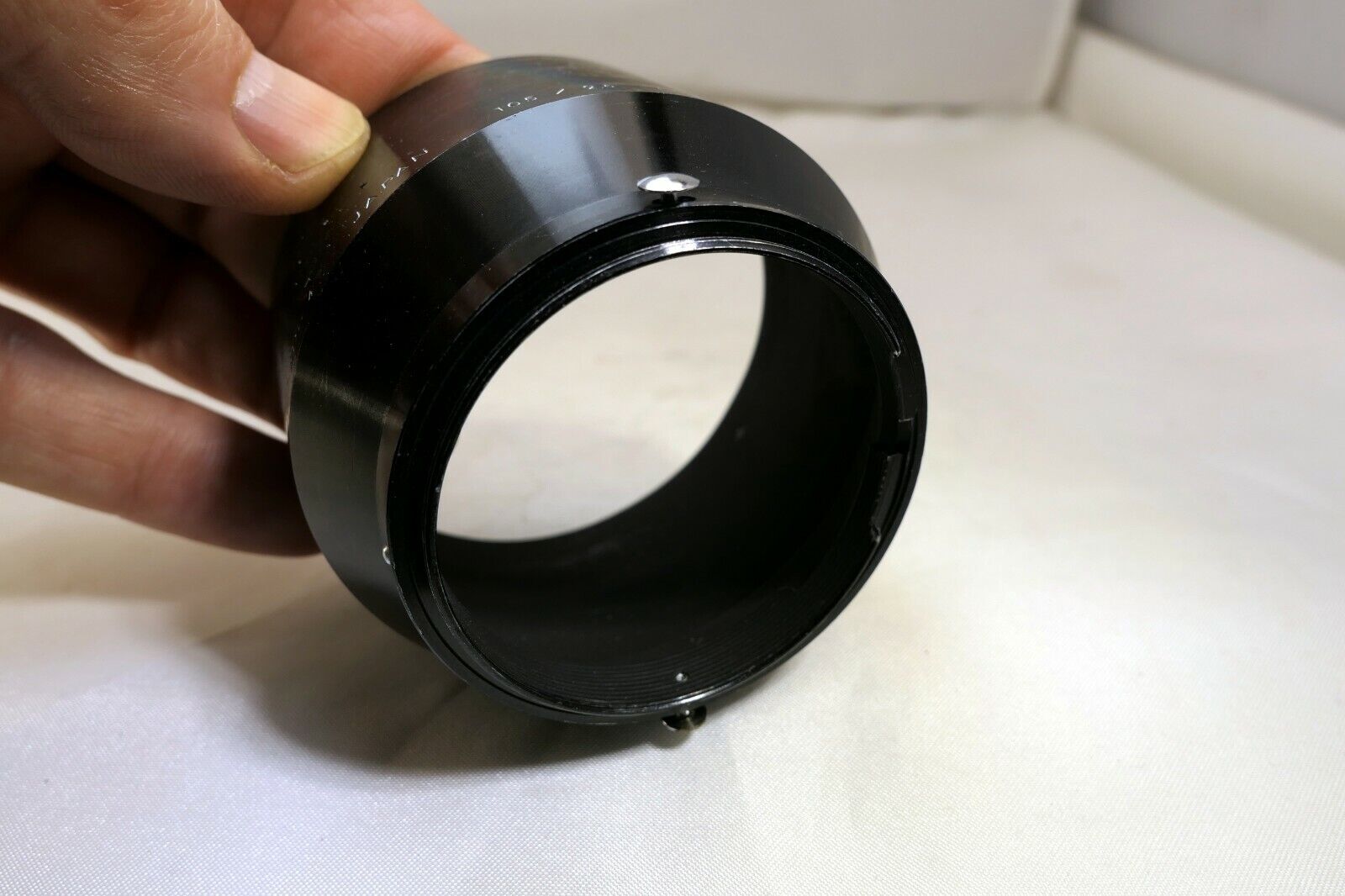 Nikon HS-4 Lens Hood 105mm f2.5 f4 Micro 135mm f3.5 52mm threads Genuine Shade