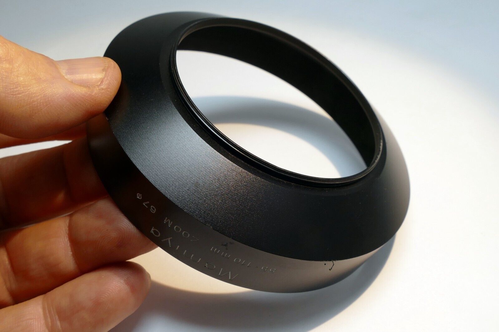 Mamiya Lens hood shade 55-110mm F4.5  645AF Series & Phase One (67mm rim) 645