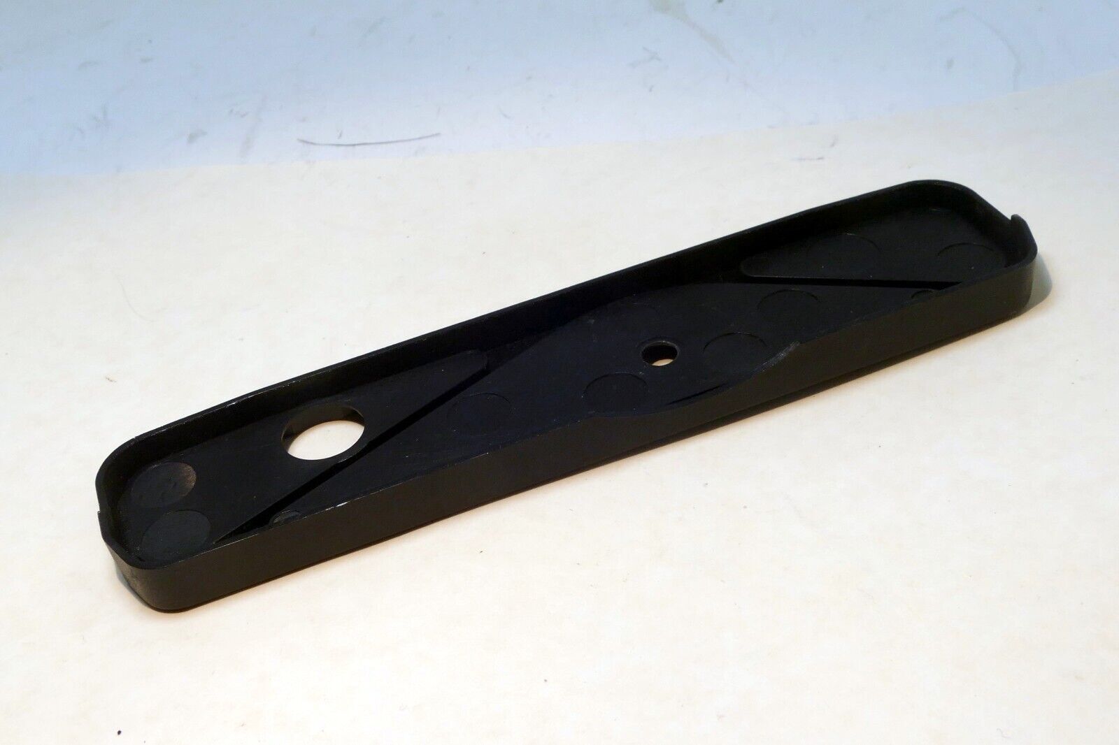 Leica Leitz OEM R3 Base Protective Bottom Cover - missing tripod screw