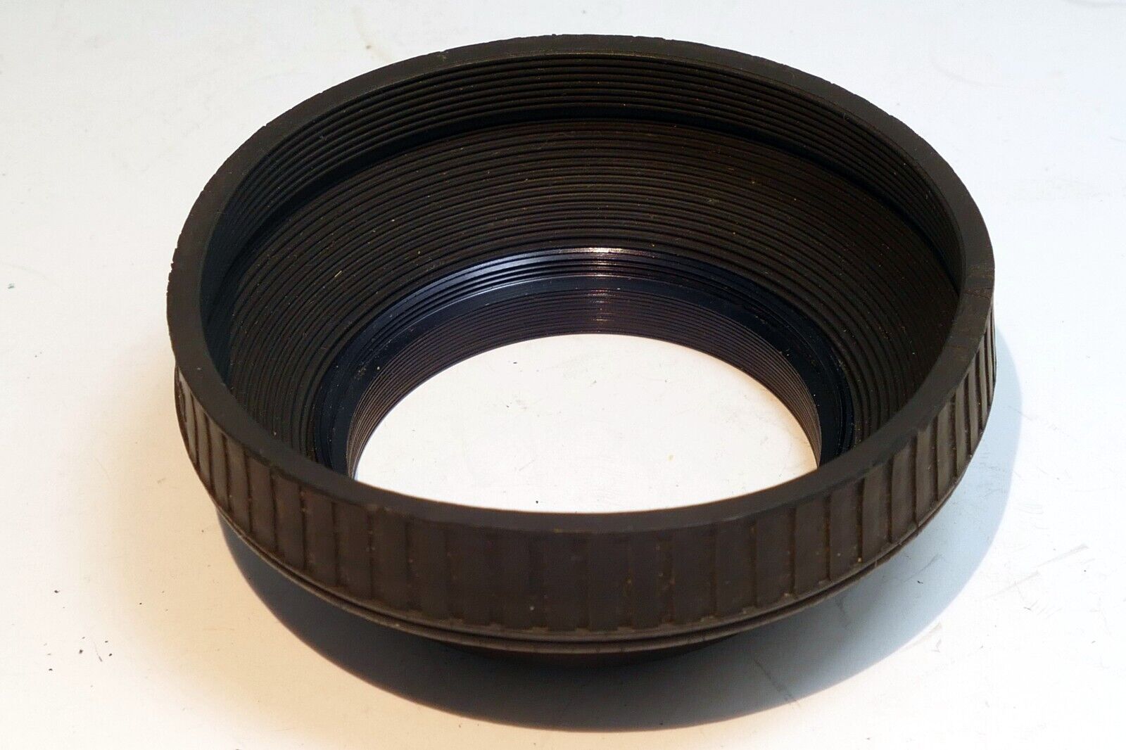 49mm Lens Hood Shade rubber threaded screw in for 50mm f1.9