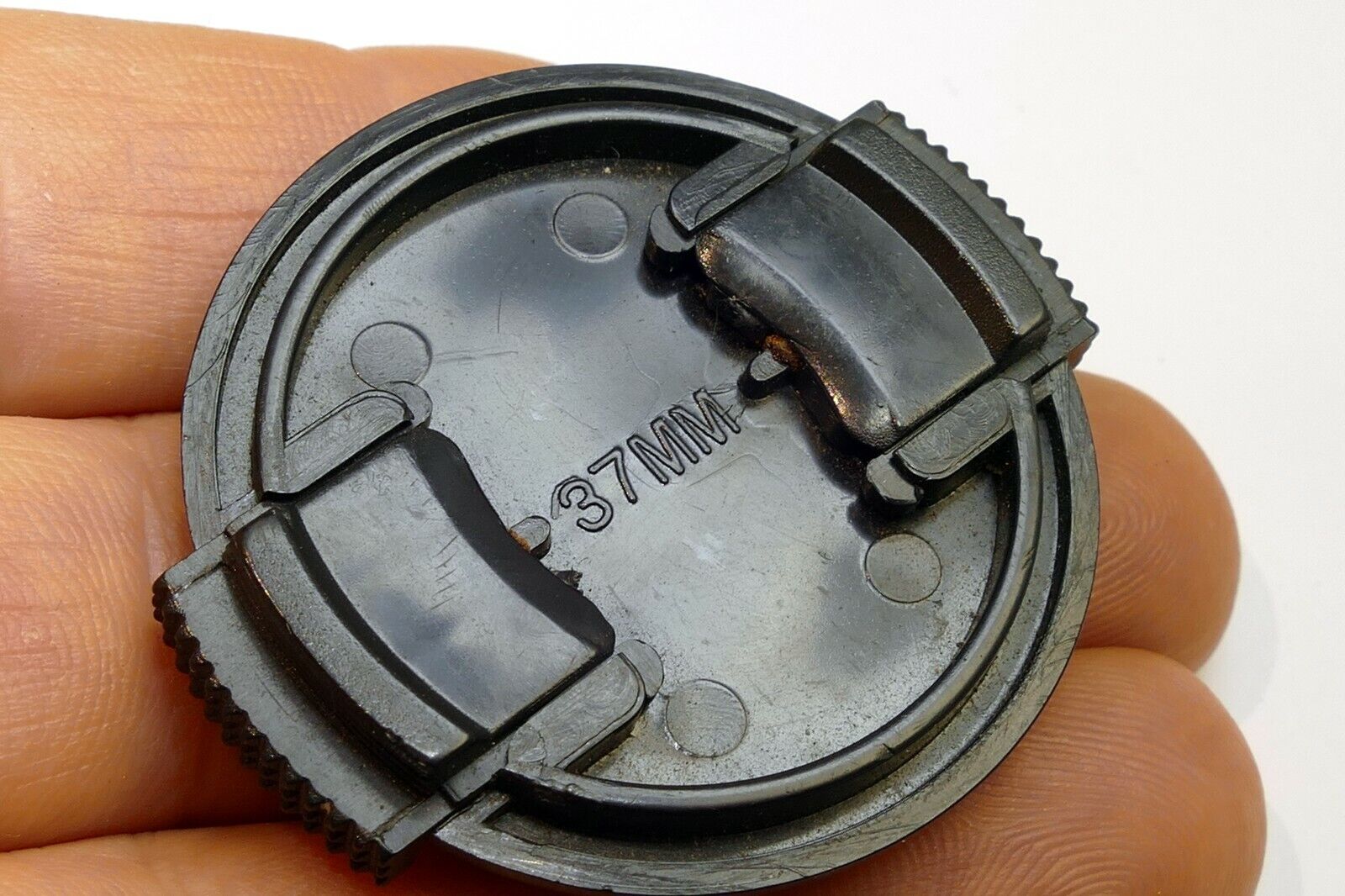 37mm front lens cap snap on type vintage plastic