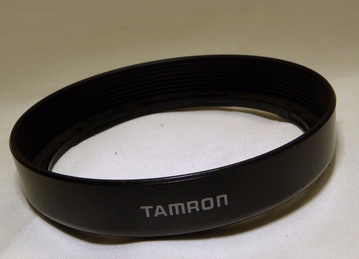 Tamron B1FH plastic Lens Hood Made in Japan for  for 28-200mm f3.8-5.6 AF zoom