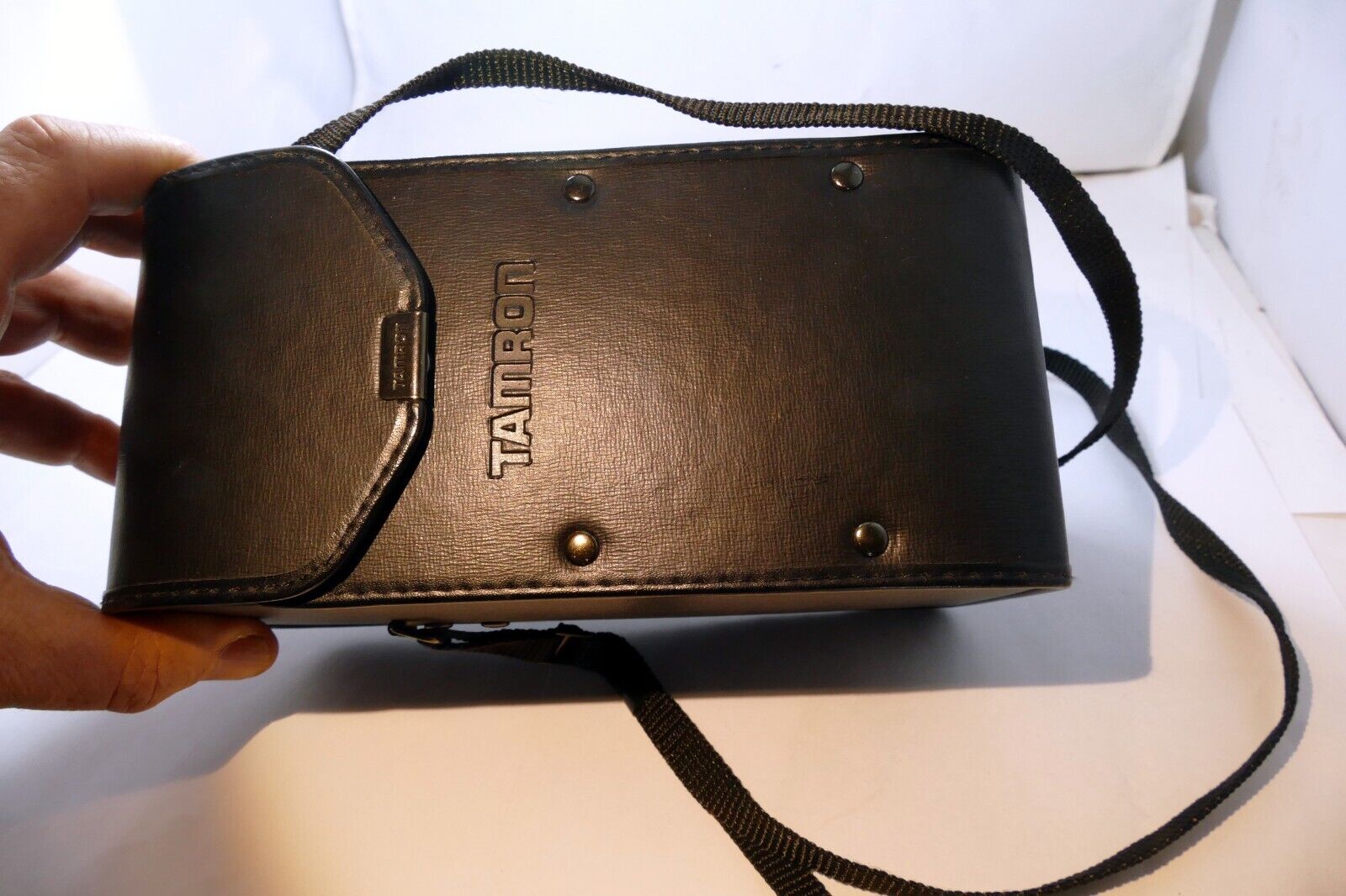 Tamron L-18 Lens hard Case for 18-300mm 17-70mm 18-200mm 28-75mm f2.8