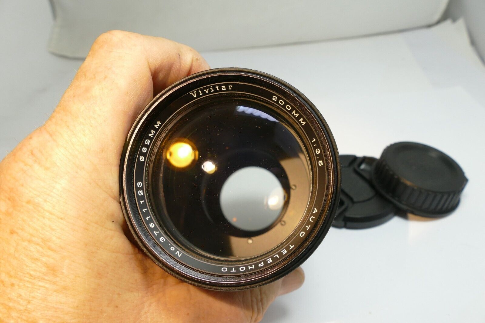 Vivitar 200mm f3.5 lens Non Ai  F mount  manual focus prime telephoto