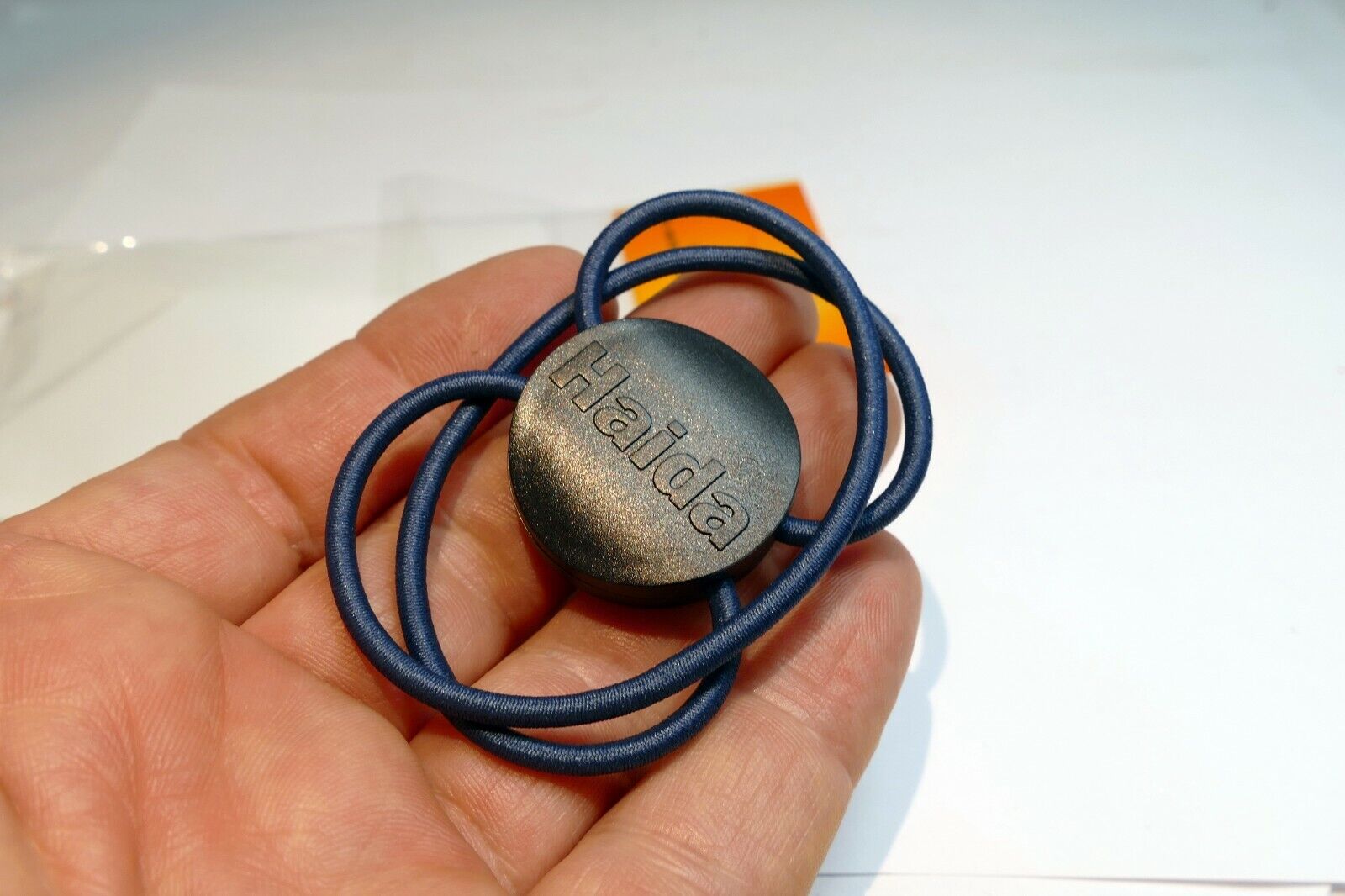 Front Cap Keeper holder snap on for  Lens front rubber string