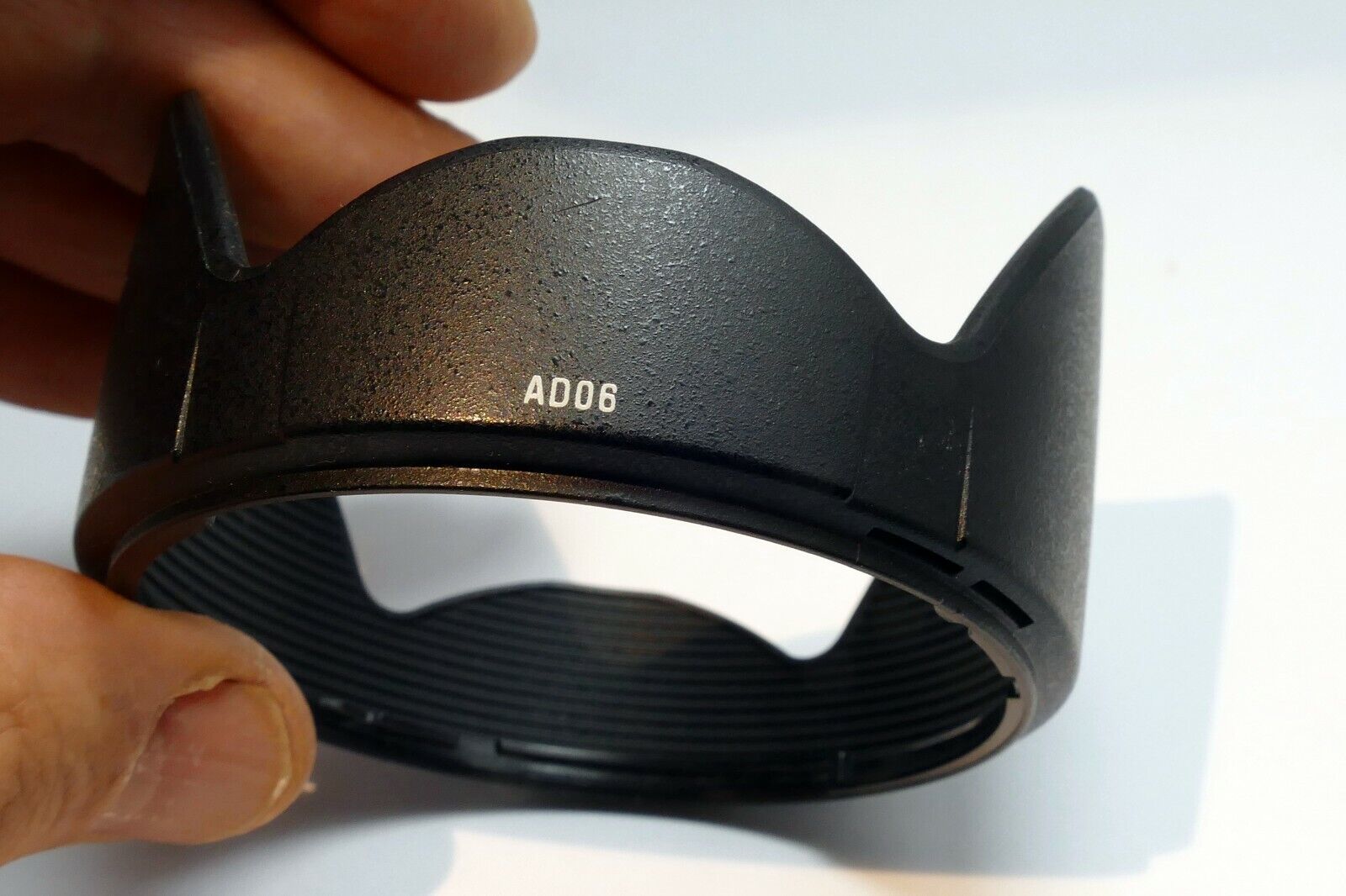 Tamron AD06 Plastic Lens Hood Shade for 18-200mm f3.5-5.6 Di II LD Genuine OEM