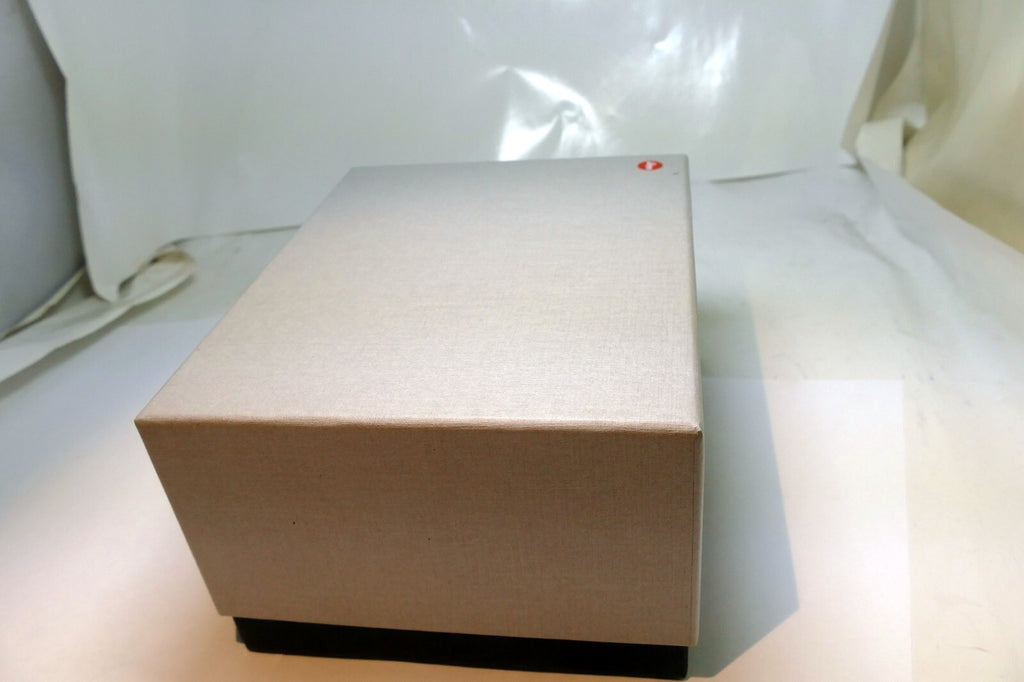 Empty Box for Leica Q  439-614.128-000 D1 Q2 camera body - original OEM