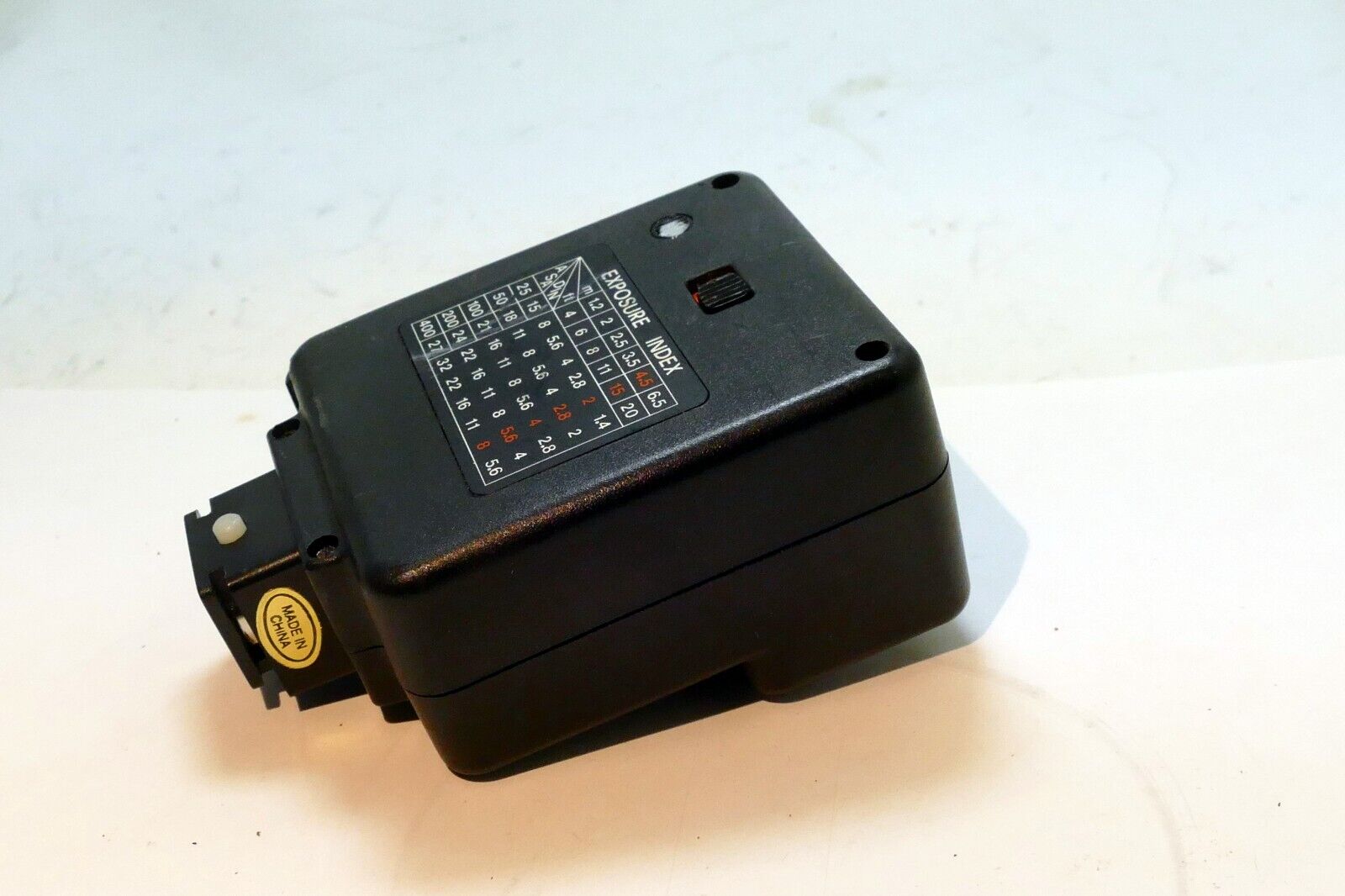 Prinz Electronic 330-23 Hot Shoe Flash  slave / missing PC sync cord