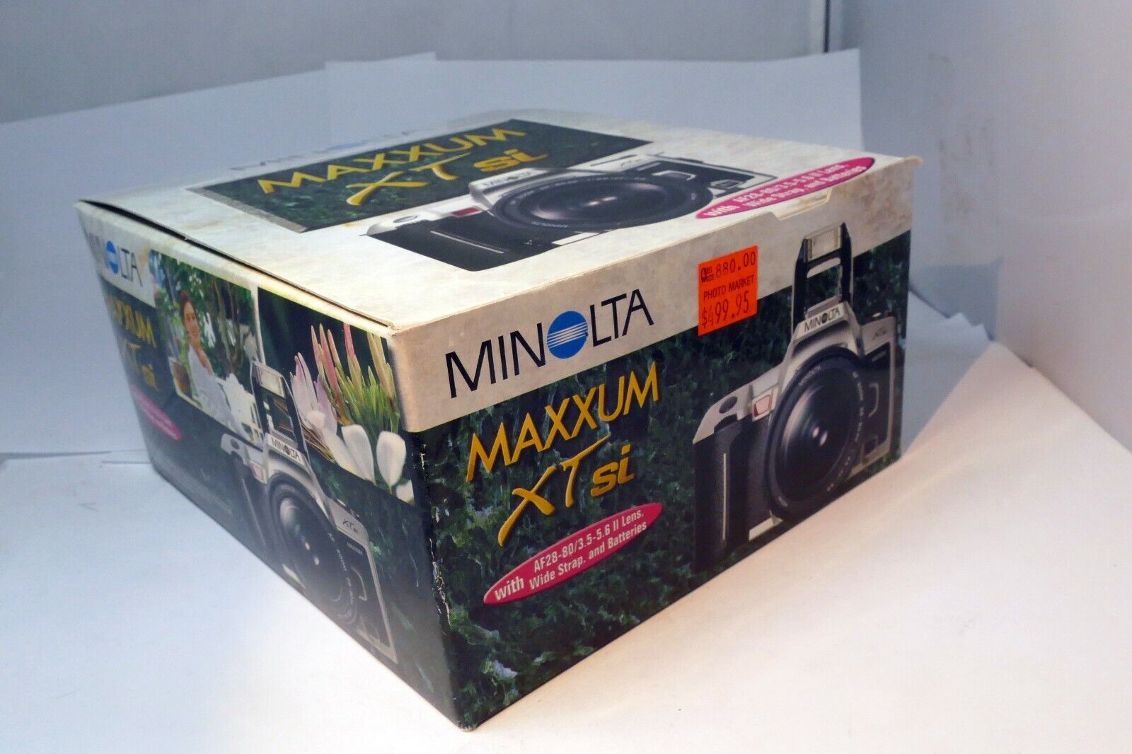 Empty Box for Minolta Maxxum XTsi camera (box only)