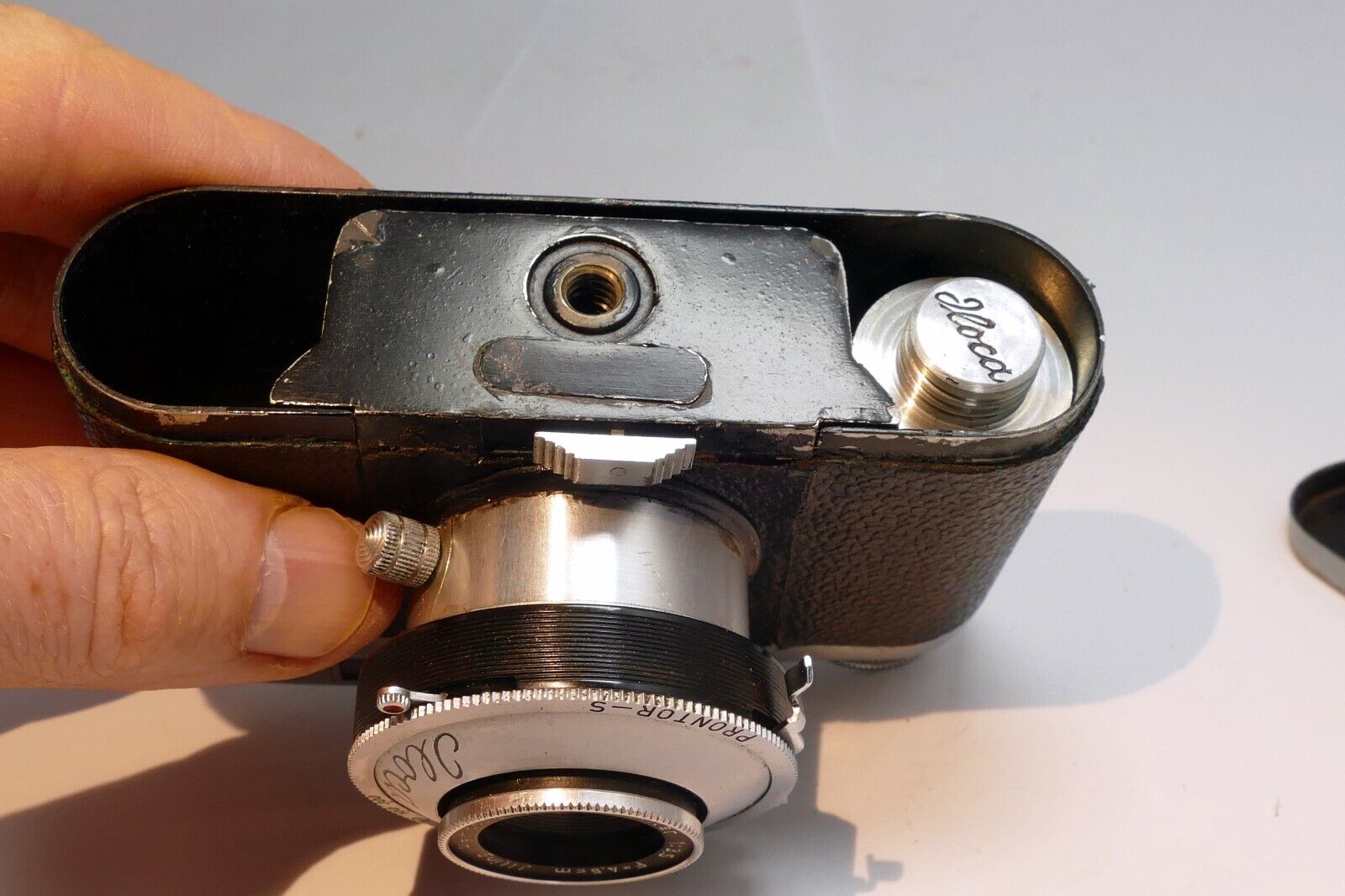 Iloca I Rangefinder Camera with V JLitar f3.5 4.5cm lens Prontor S Shutter  1940