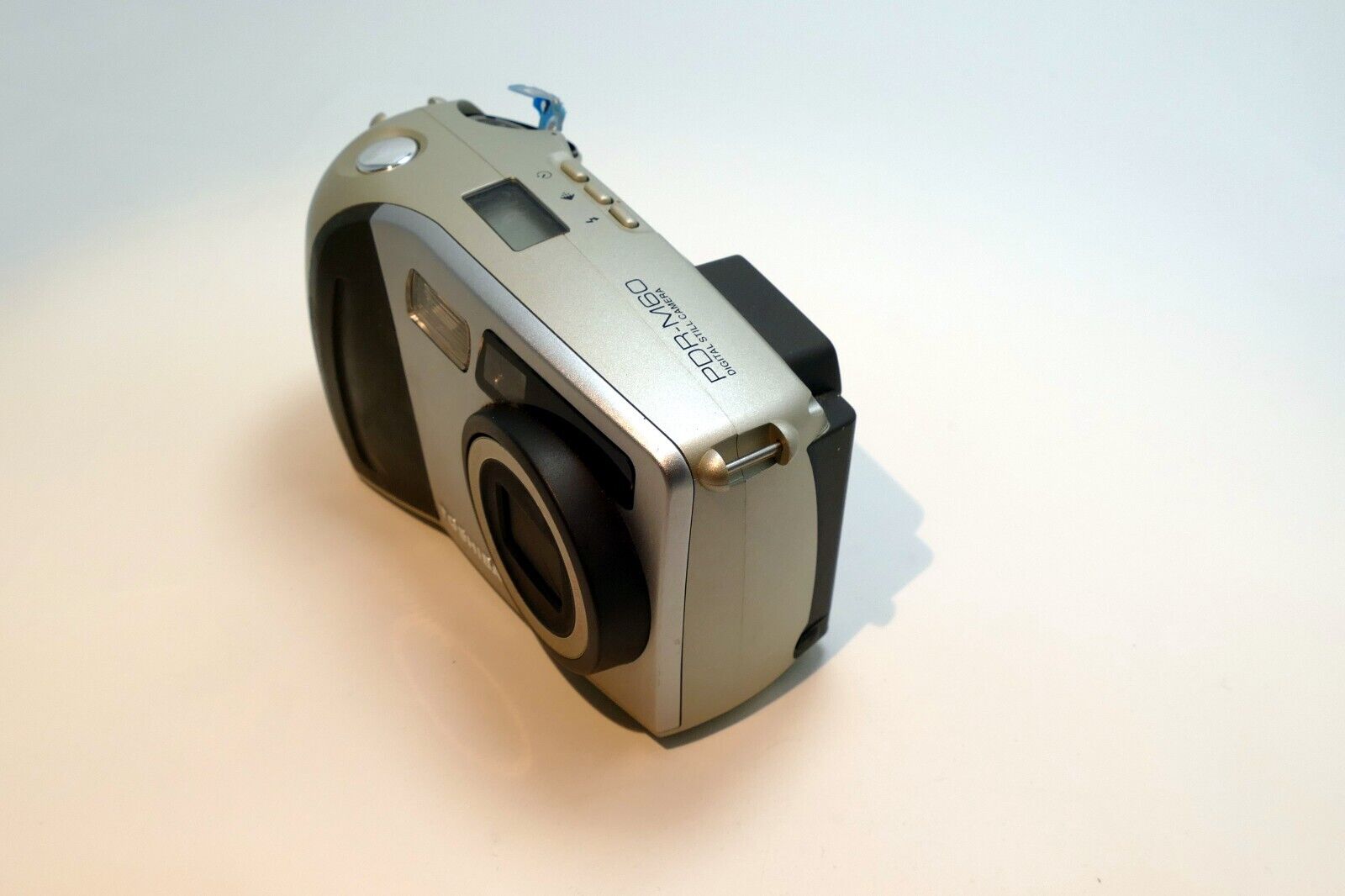 Toshiba PDR M25 2.2MP Digital Camera - Damaged, AS IS for Parts or Repair
