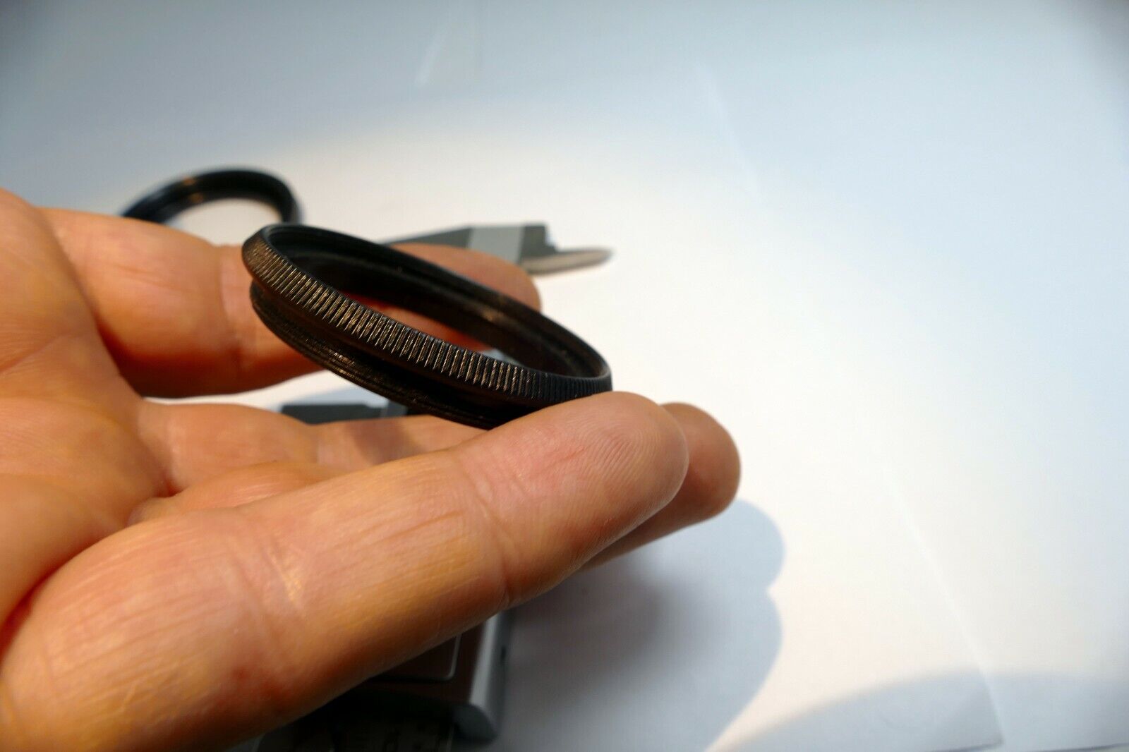 40.5mm to series 6 VI 44.5mm metal adapter filter holder w/ retaining ring Black