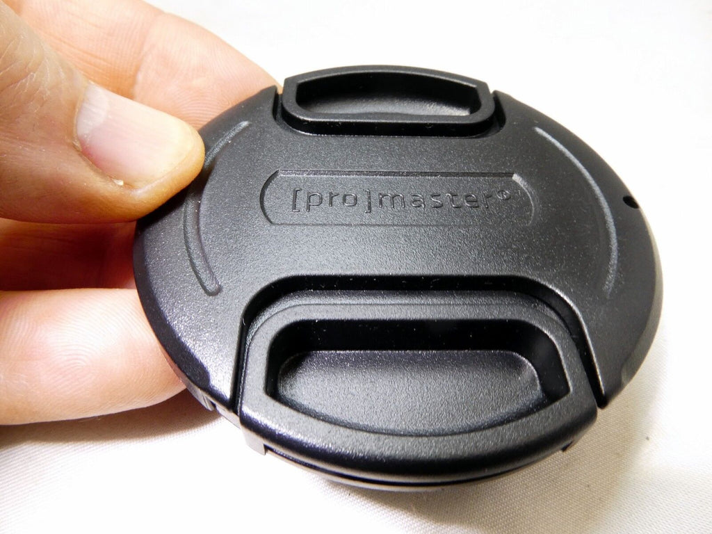 Promaster Front Lens Cap 67mm snap on type