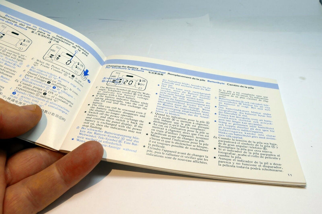 Konica MR. 640 Camera Guide Instruction Manual English Francais Espanol Italiano