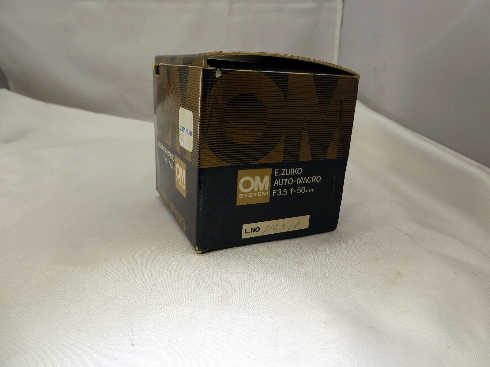 Empty Box for Olympus OM E. Zuiko auto macro 50mm f3.5 lens