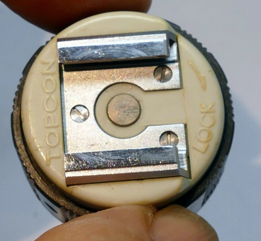 TOPCON FLASH UNIT COUPLER  ADAPTER TYPE I FOR RE SUPER D DM CAMERA
