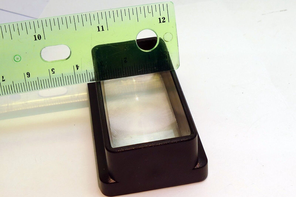 Vivitar  E WA-1   wide Angle Attachment flash adapter 30X65mm