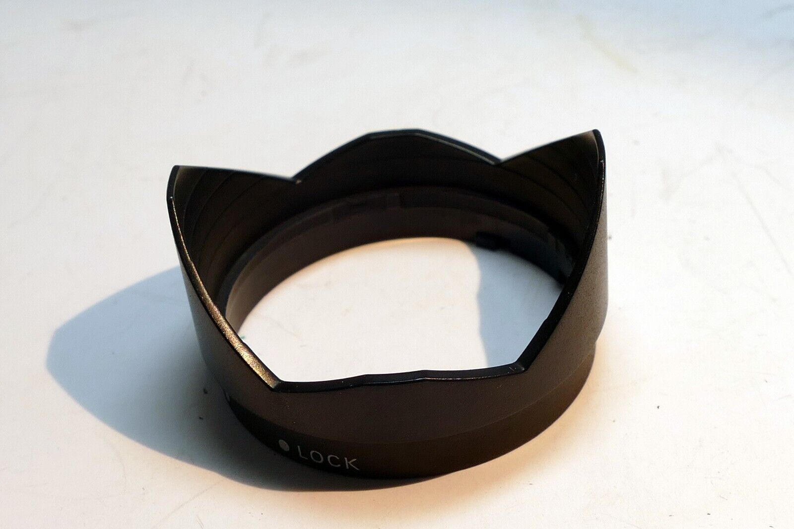 34mm ID Lens Hood Shade plastic twist on type