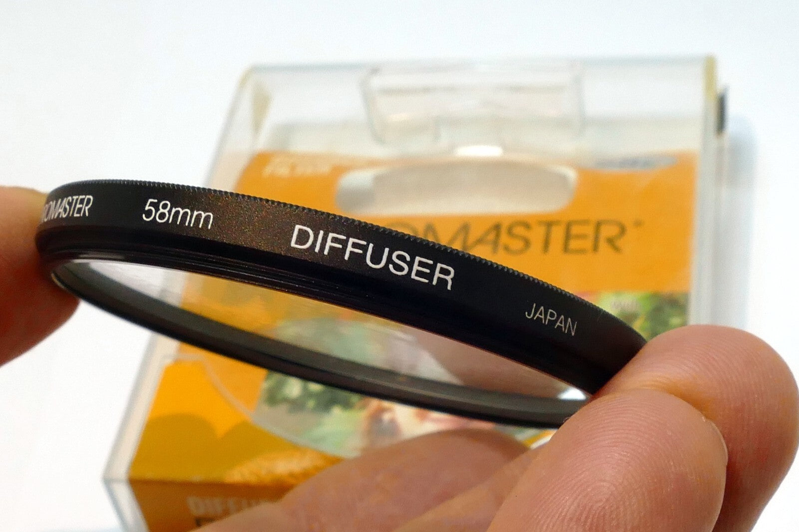 Promaster Diffuser Lens Filter 58mm Soft Focus for portraiture - DUTO