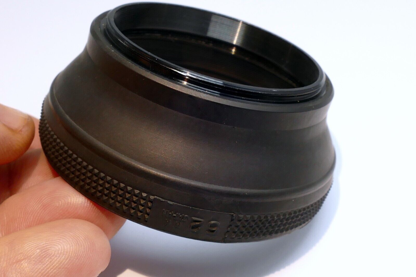 Rubber Lens Hood Shade collapsible 52mm for 18-55mm