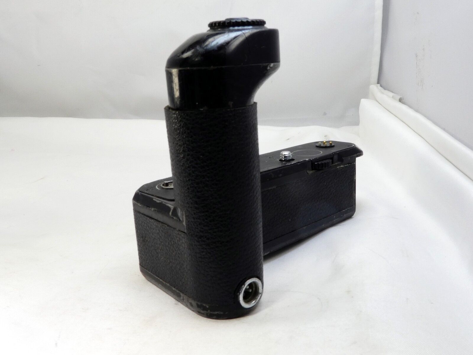 Nikon MD-12 Motor Drive  Battery Pack for FE FM - Not Working Parts Repair AS IS