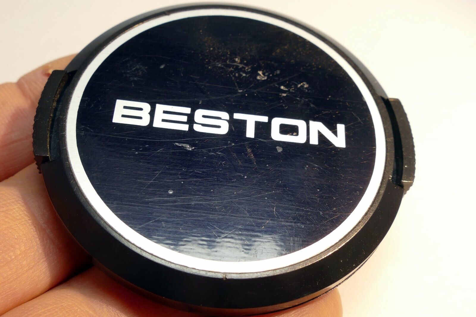 Beston 52mm snap on type Lens Front Cap  for 80-205mm