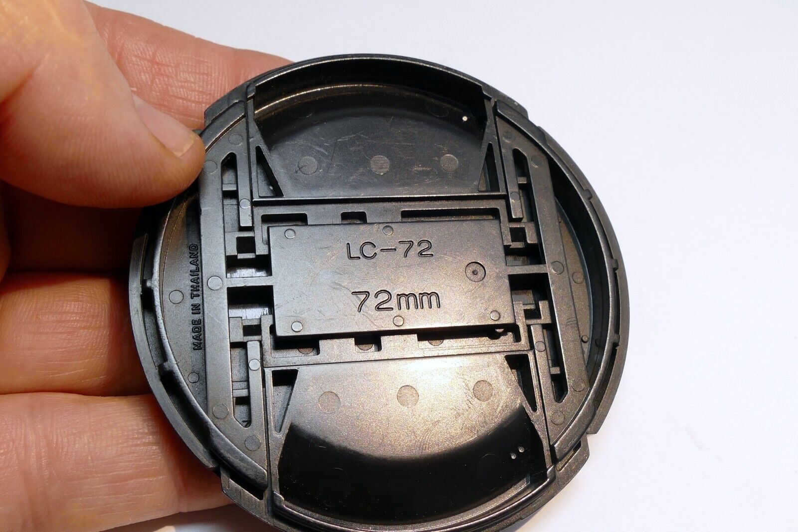 Nikon 72mm lens front cap (all black)  used LC-72 genuine OEM