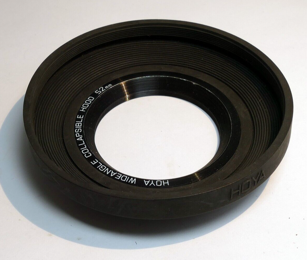 Hoya 52mm Rubber Lens Hood Shade for wide angle 28mm f2.8 lenses