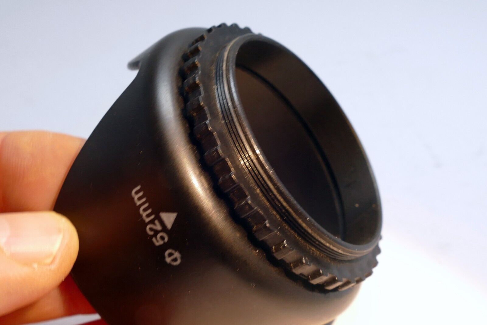 52mm Petal Lens hood shade threaded screw in  Vario 45-150mm f4-5.6 OIS  14-45