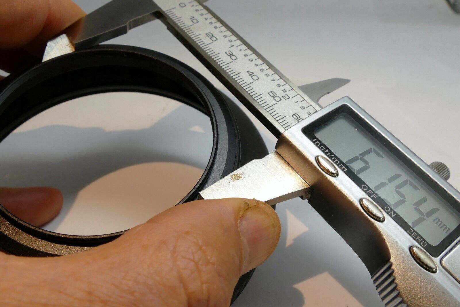 Canon SC-62 62mm Collapsible Rubber Lens Hood Shade screw in OEM Genuine