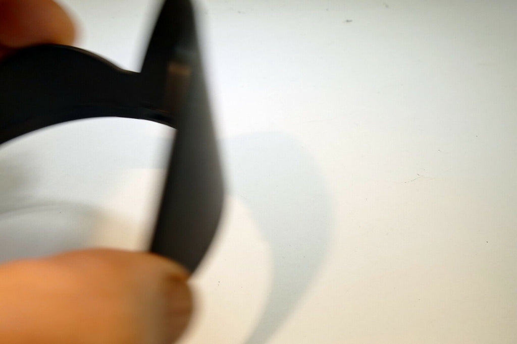 Sigma LH 770-03 Lens Hood Shade for 28-105mm f2.8-4 DG Aspherical Genuine at 72m