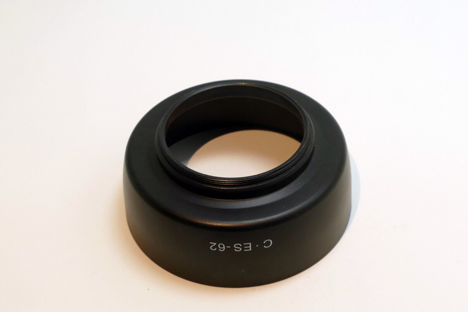 52mm Threaded Lens Hood Sade for 50mm f1.8 EF II screw in