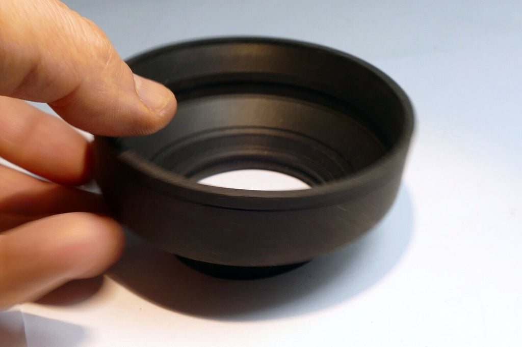 Slip on type Rubber Hood shade for  55mm rim ( parts missing metal ring)