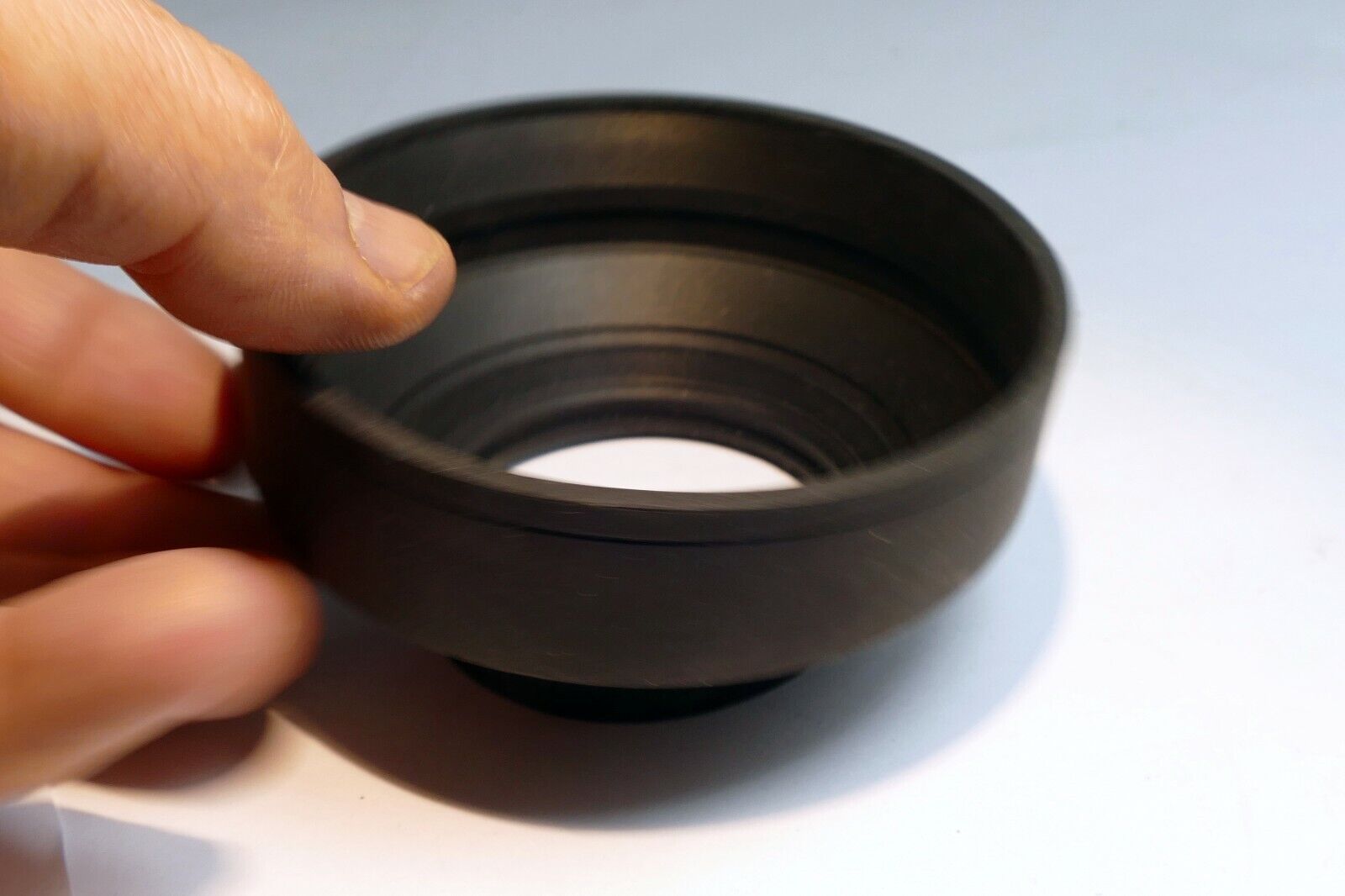 Slip on type Rubber Hood shade for  55mm rim ( parts missing metal ring)
