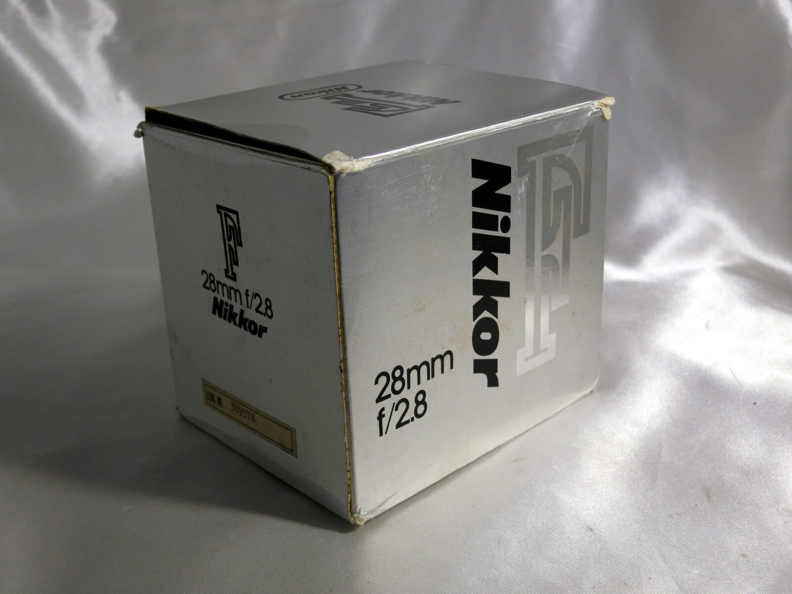 NIKON F 28mm f/2.8 Lens Empty Box (only!) with foam insert  5403009