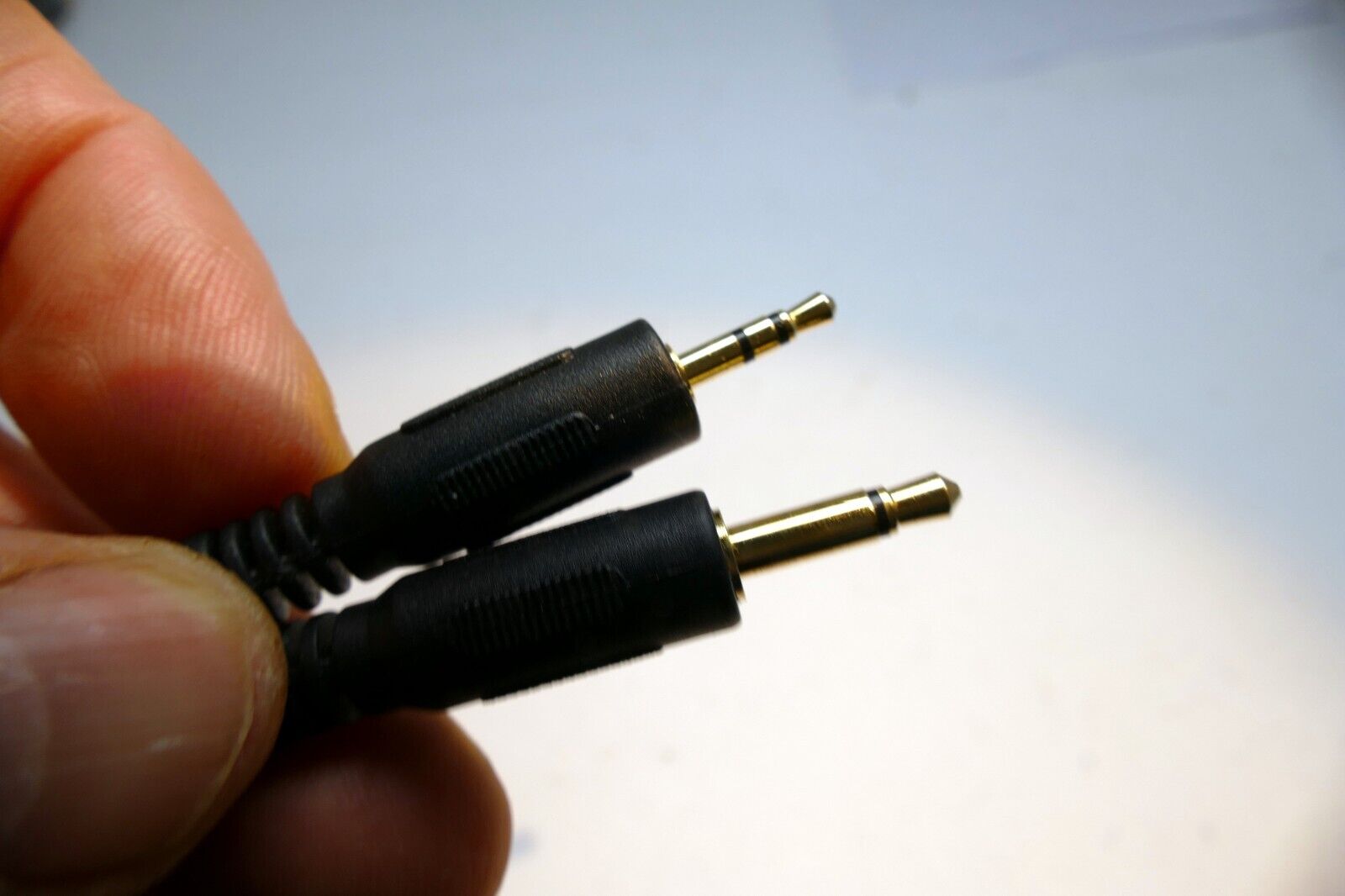 2.5mm TRS  Male to 3.5mm  Male  Audio  Cable  adapter plug
