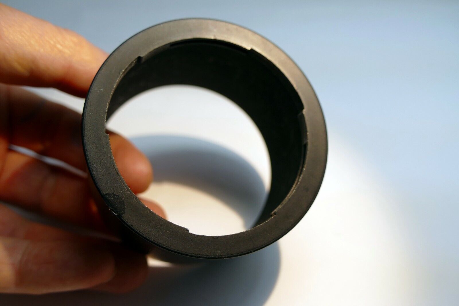 59mm ID Twist on type Metal Lens Hood unknown brand