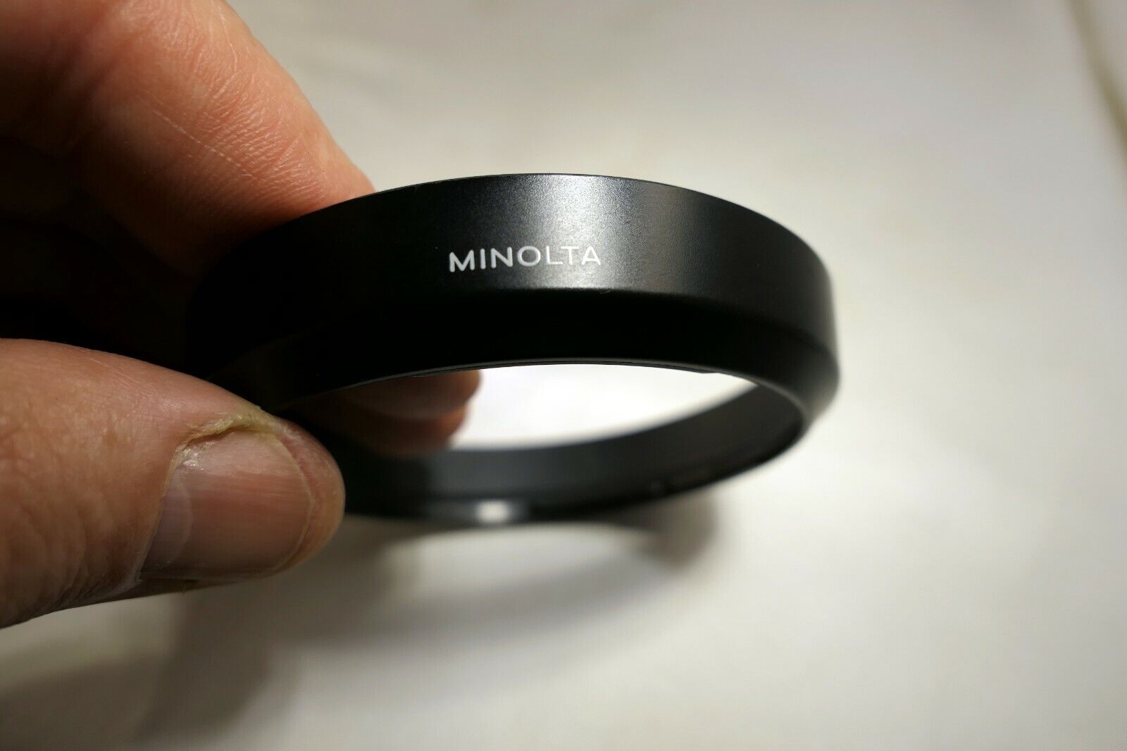 Minolta A 28-80mm 3.5-5.6 Lens Hood Shade AF maxxum auto focus Genuine Original