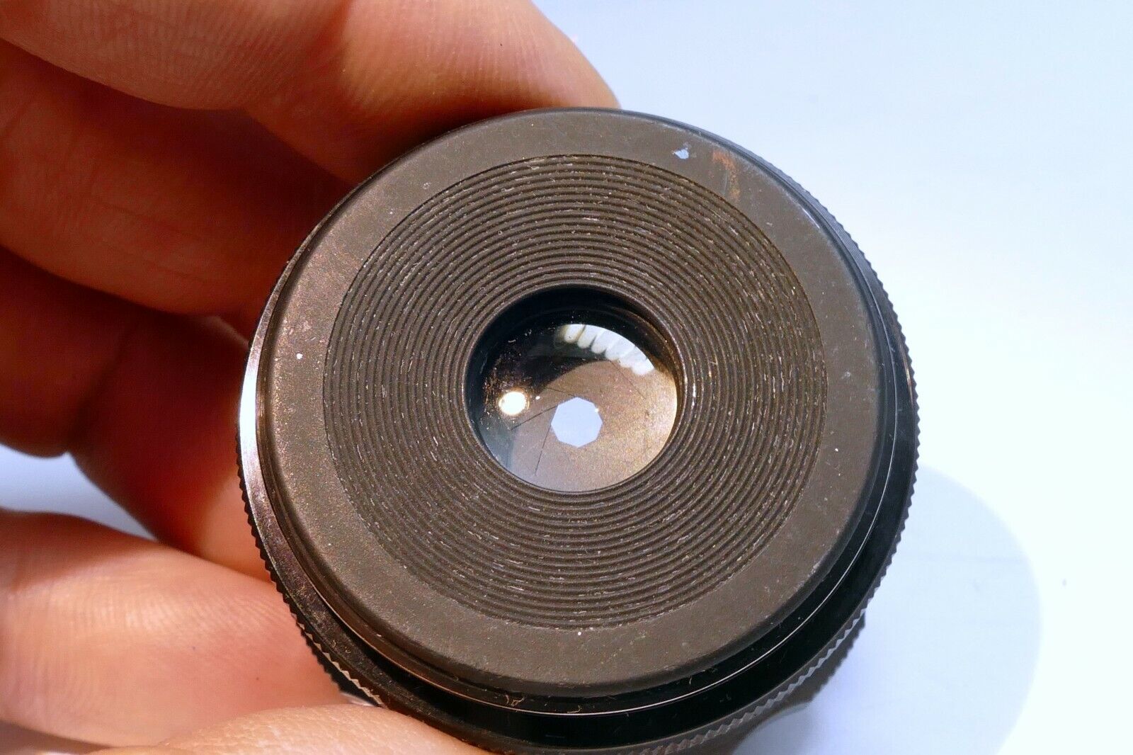 Nikon EL Nikkor 50mm f4 Lens (with haze inside) - AS IS