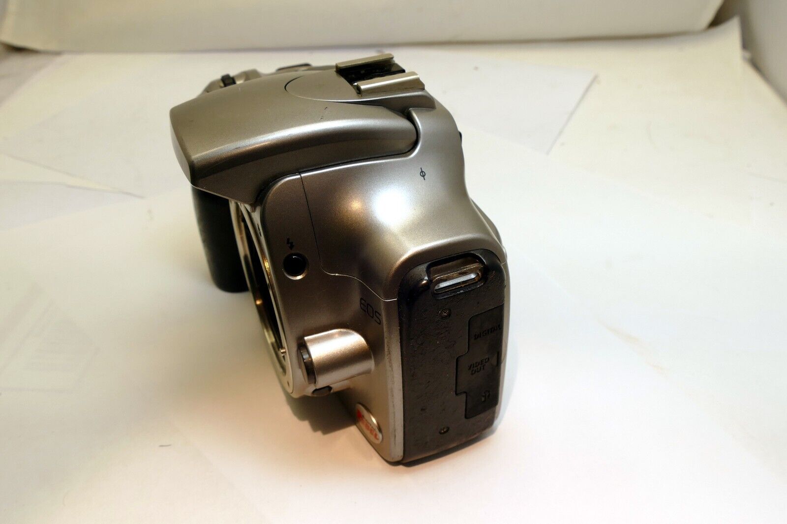 Canon EOS 300D 6MP Digital REBEL SLR Camera Silver (Body Only) - AS IS AS Found