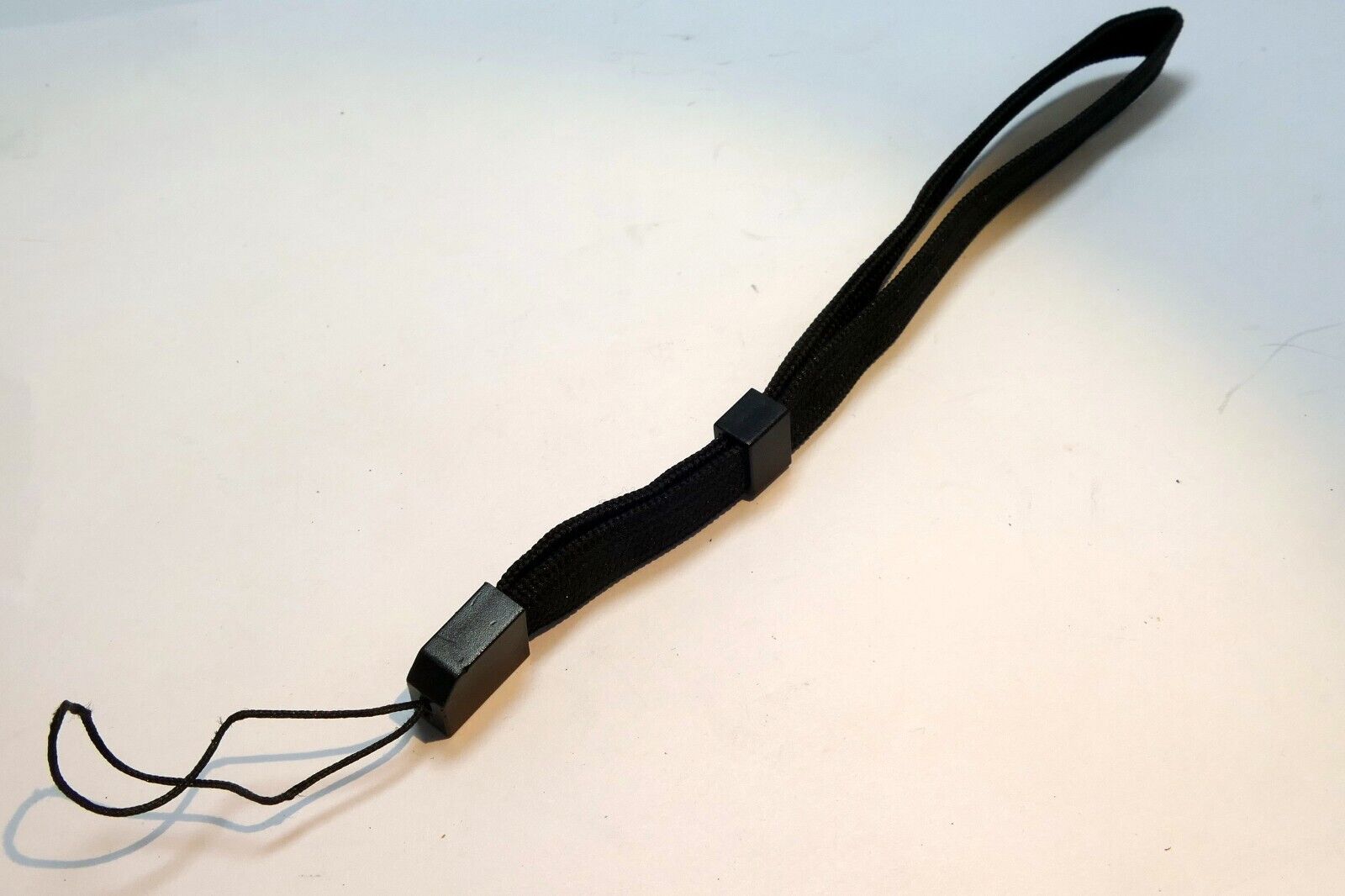 Black Camera Wrist Strap 8" long DSC-W70 W180 750 RX100