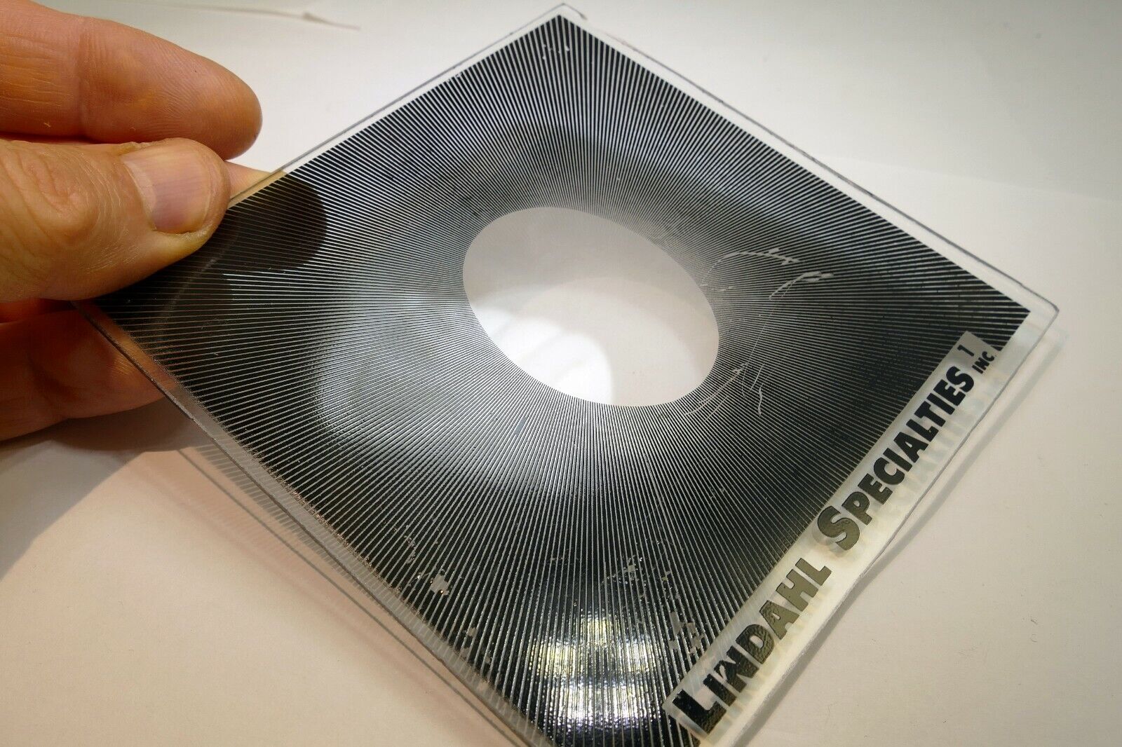 Lindahl 4.5X4.5" Center Spot Oval Neutral Density Vignette Glass Filter 