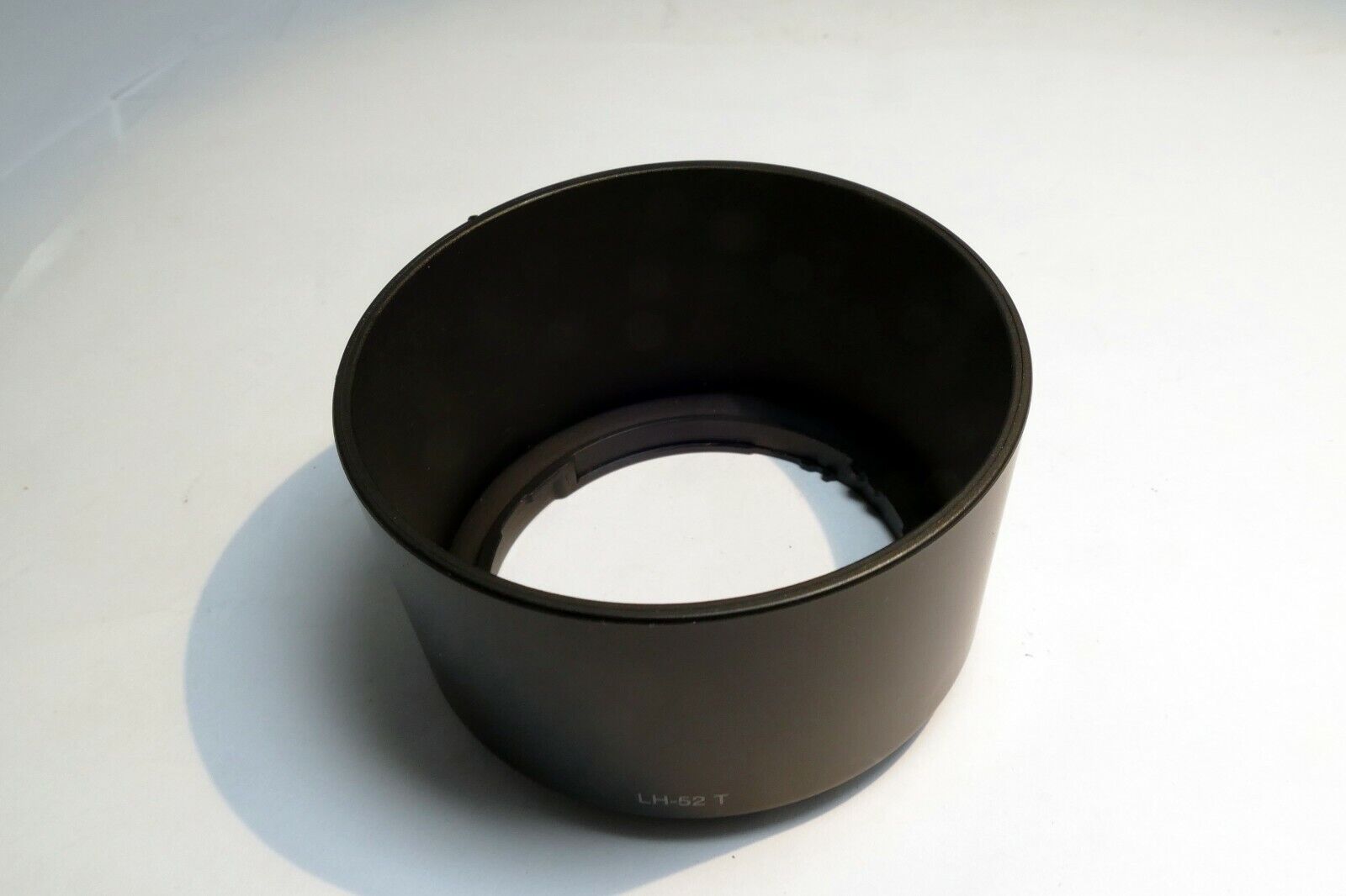LH-52 T  Bayonet Lens Hood Shade 49mm