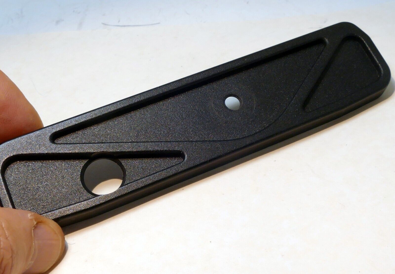 Leica Leitz OEM R3 Base Protective Bottom Cover - missing tripod screw