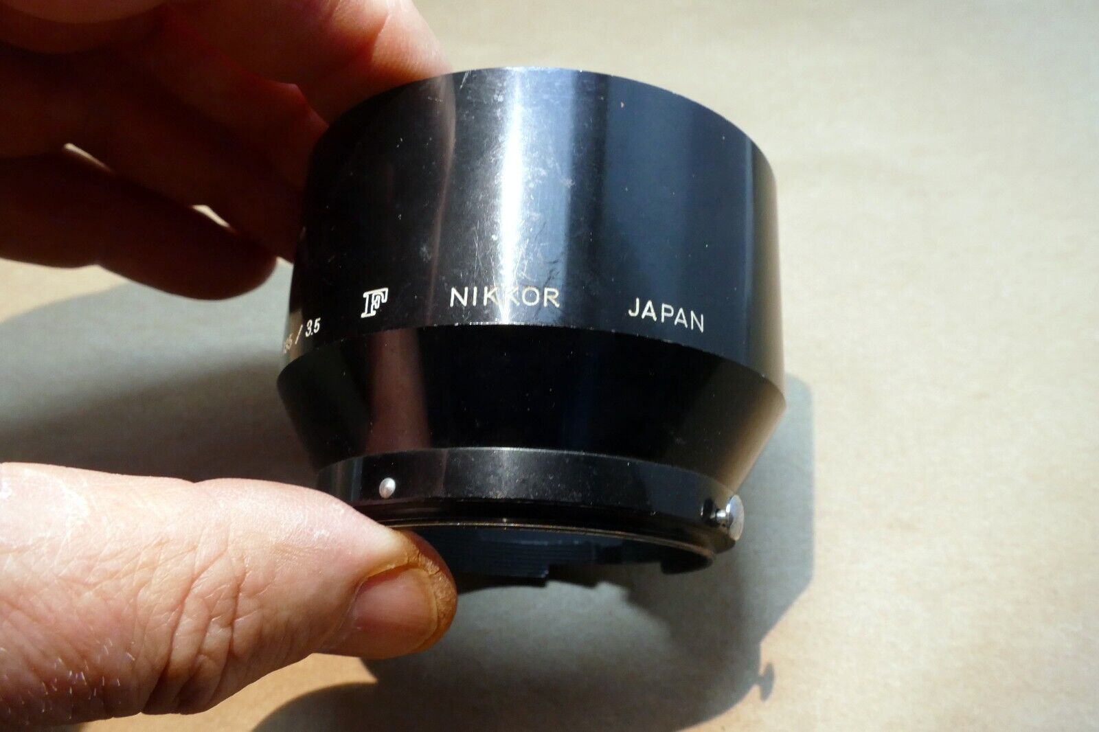 Nikon F Nikkor  Lens Hood Shade for  52mm rim  105mm f2.5 10.5cm f2.8 f4 micro