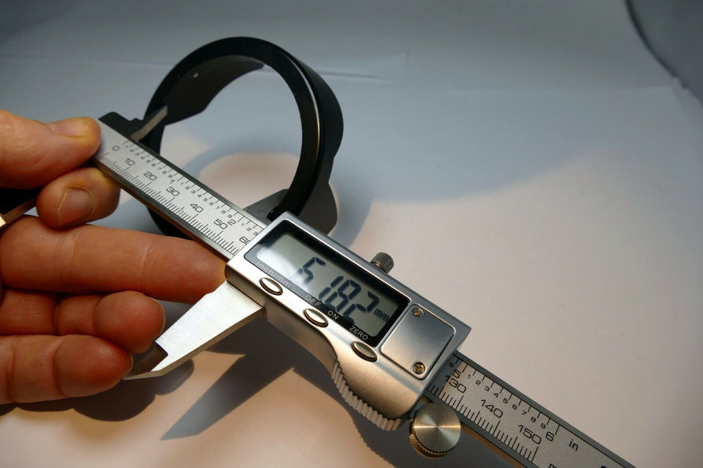 Plastic Lens Hood Shade incomplete  (missing inner ring )