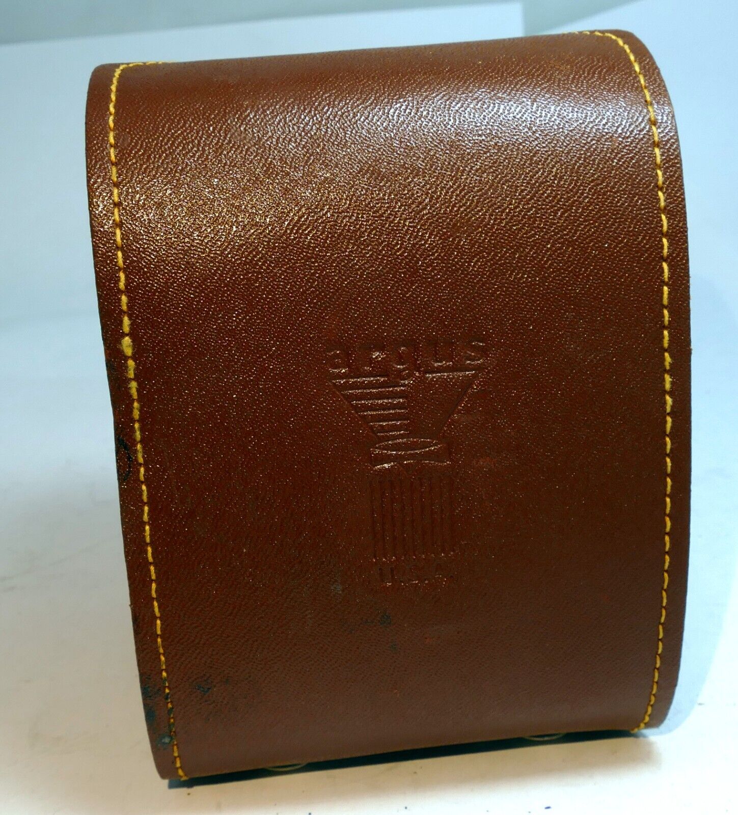 Argus TLR  Seventy-five camera super   leather case USA